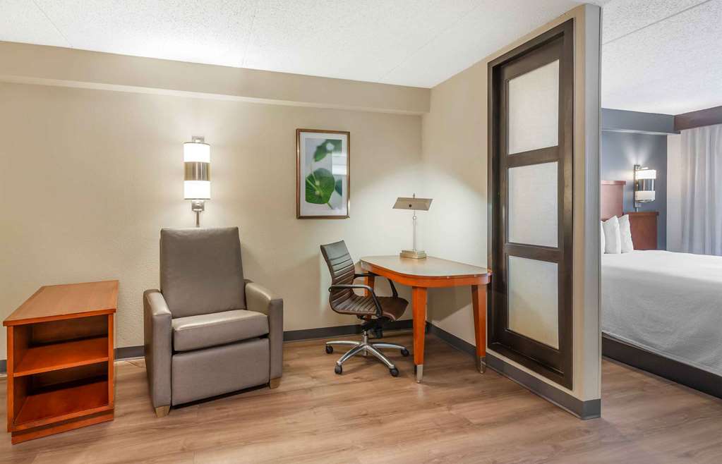 Extended Stay America Premier Suites Cleveland Independence - photo 17