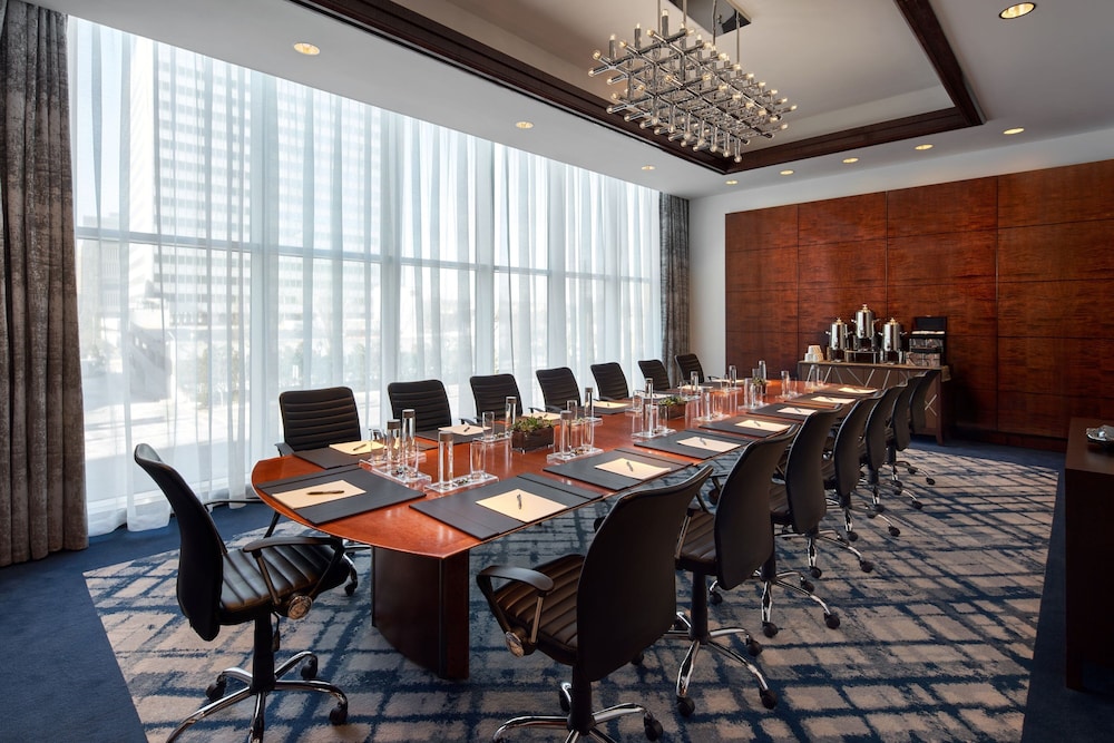 The Opus Westchester Autograph Collection - photo 34