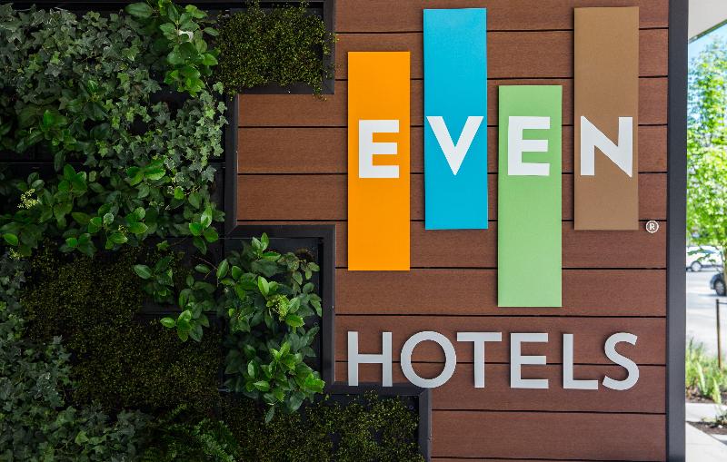 Even Hotels Long Island City New York - photo 2