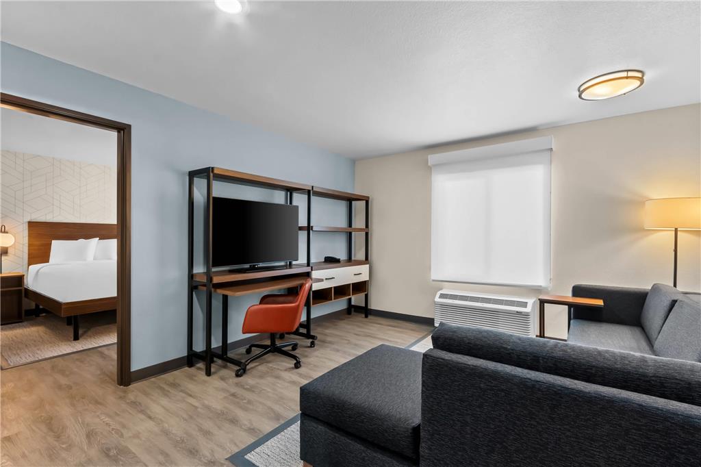 Everhome Suites Chandler Phoenix Fashion Center - photo 25