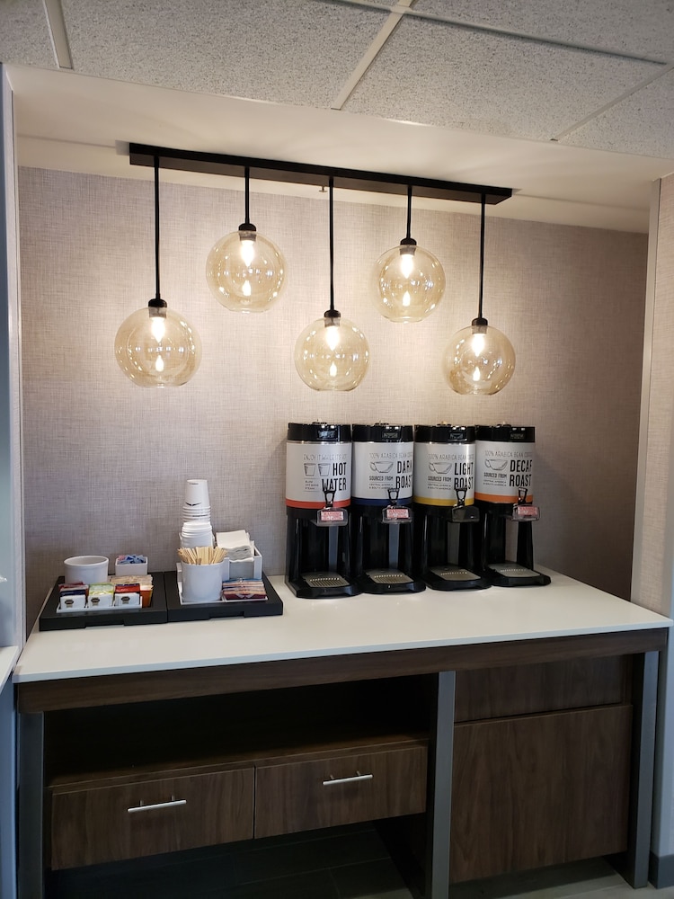 Hampton Inn Rochester South - photo 50