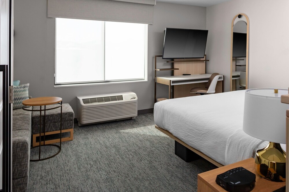 TownePlace by Marriott Suites Buckeye Verrado - photo 9
