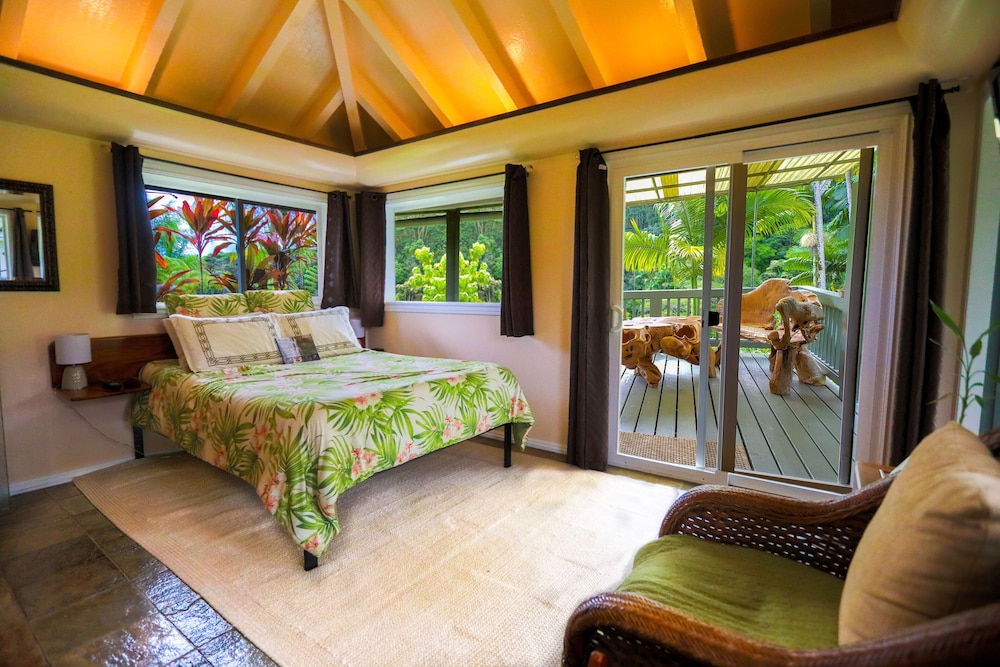 The Inn at Kulaniapia Falls - photo 23