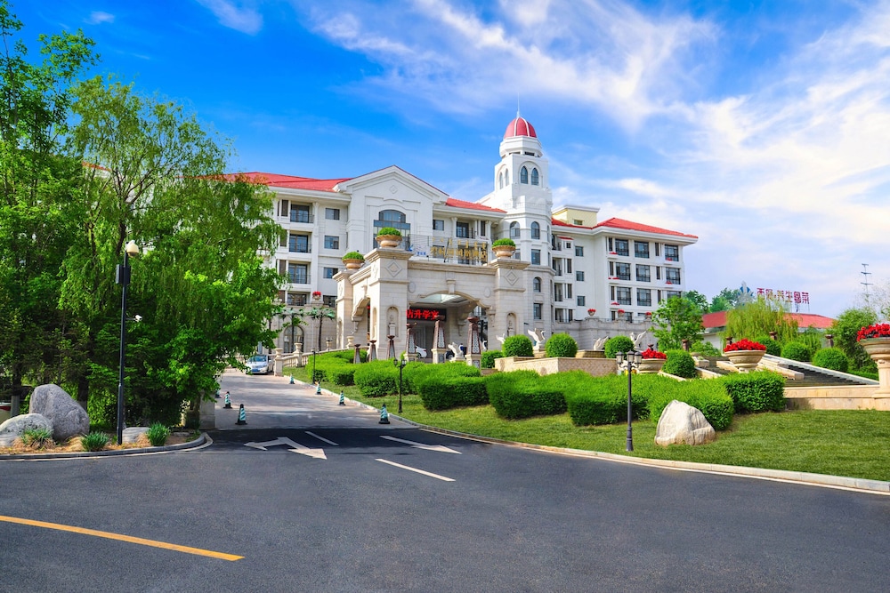 Country Garden Phoenix Hotel Tongliao in Tongliao, People's Republic of China