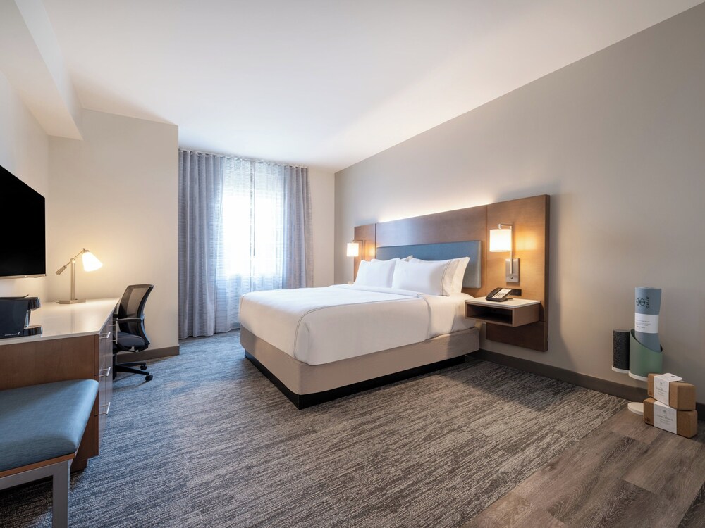 Even Hotel Miami Doral Area By Ihg - photo 9