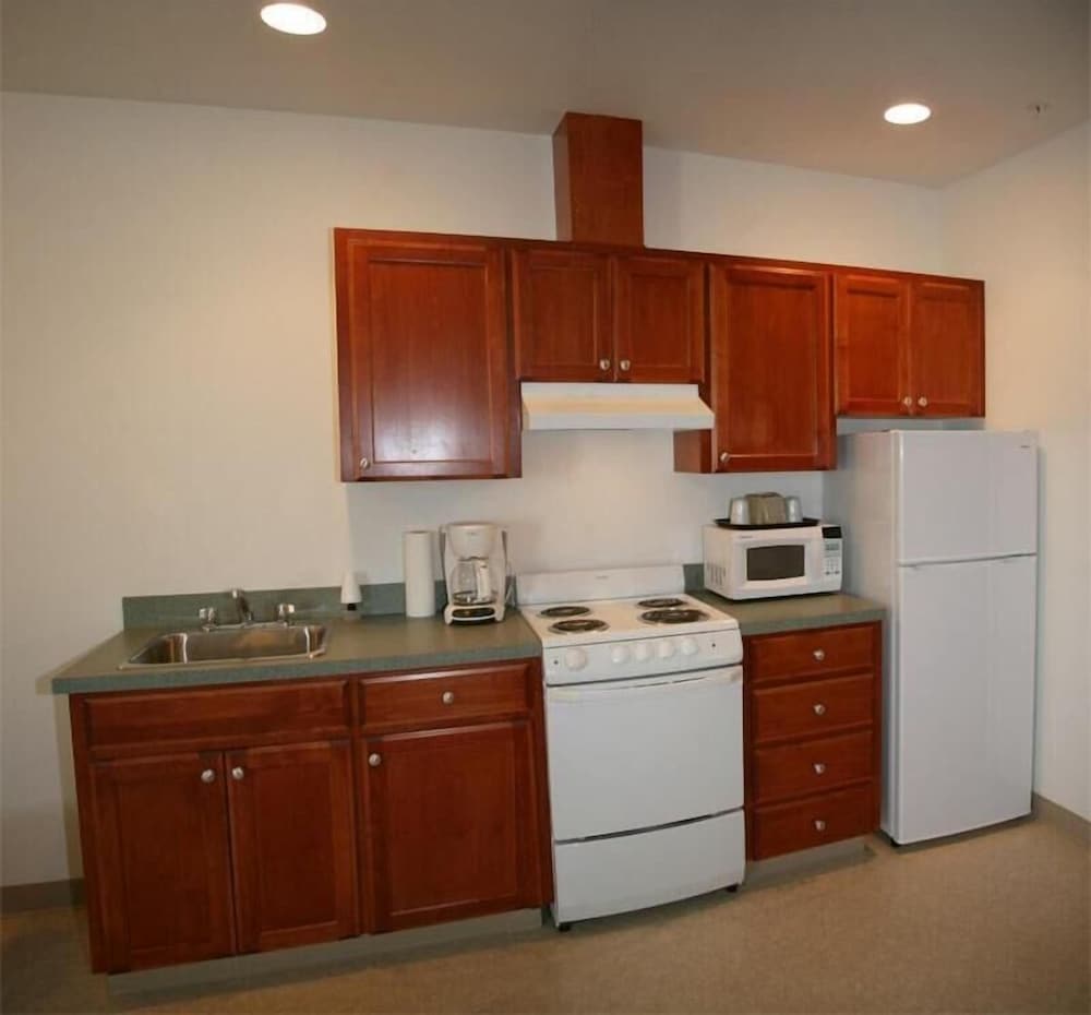 Ponderosa Motel - photo 10