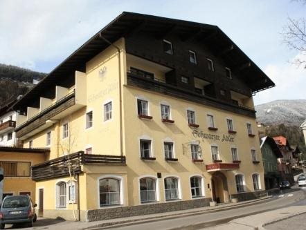Hotel Schwarzer Adler — Sillian