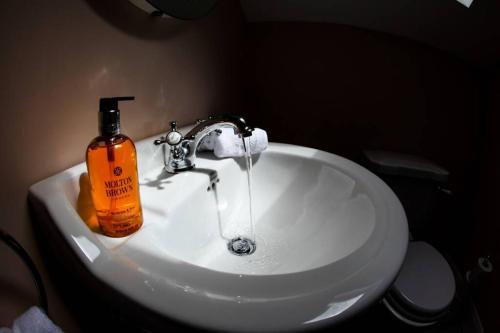 5 Self Catering