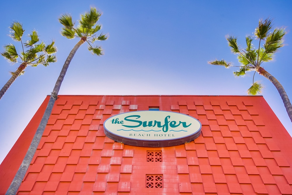 Surfer Beach Hotel - photo 6