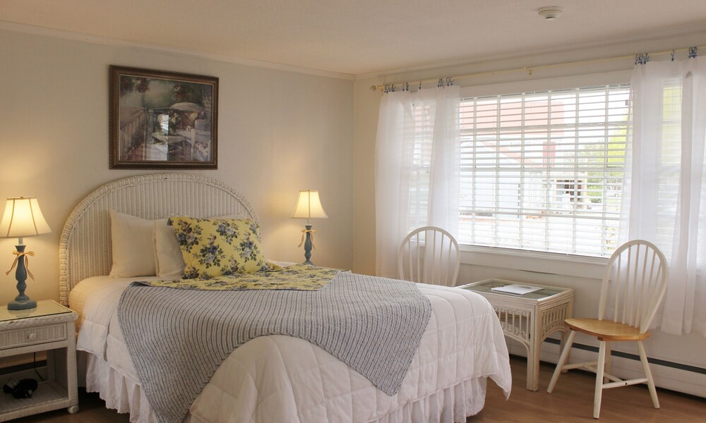 Red Horse Inn - photo 22