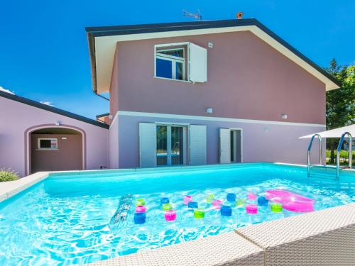 Holiday Home Borgo il Vallin delle Conche 3 by Interhome — 4-Star Luxury Hotel in Cecina, Italy