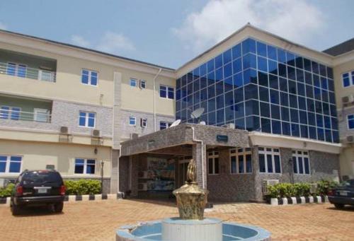 Dublina Hotels Superior in Asaba, Nigeria