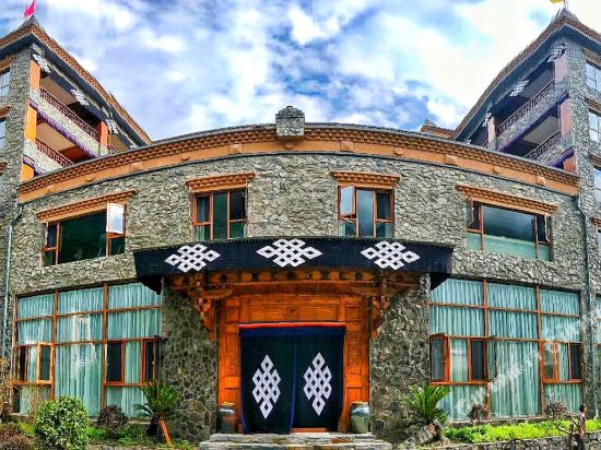 Gongdeling Manor — hotel in Zagunao