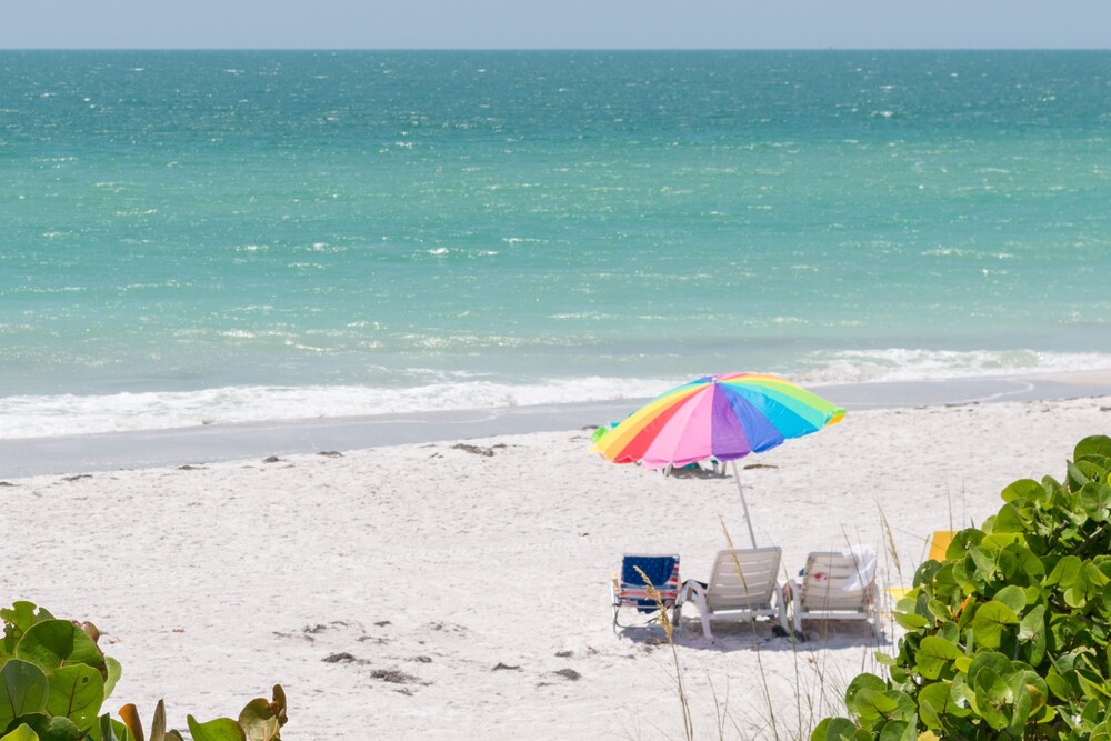 Beach House Resort 3 by RedAwning - photo 19
