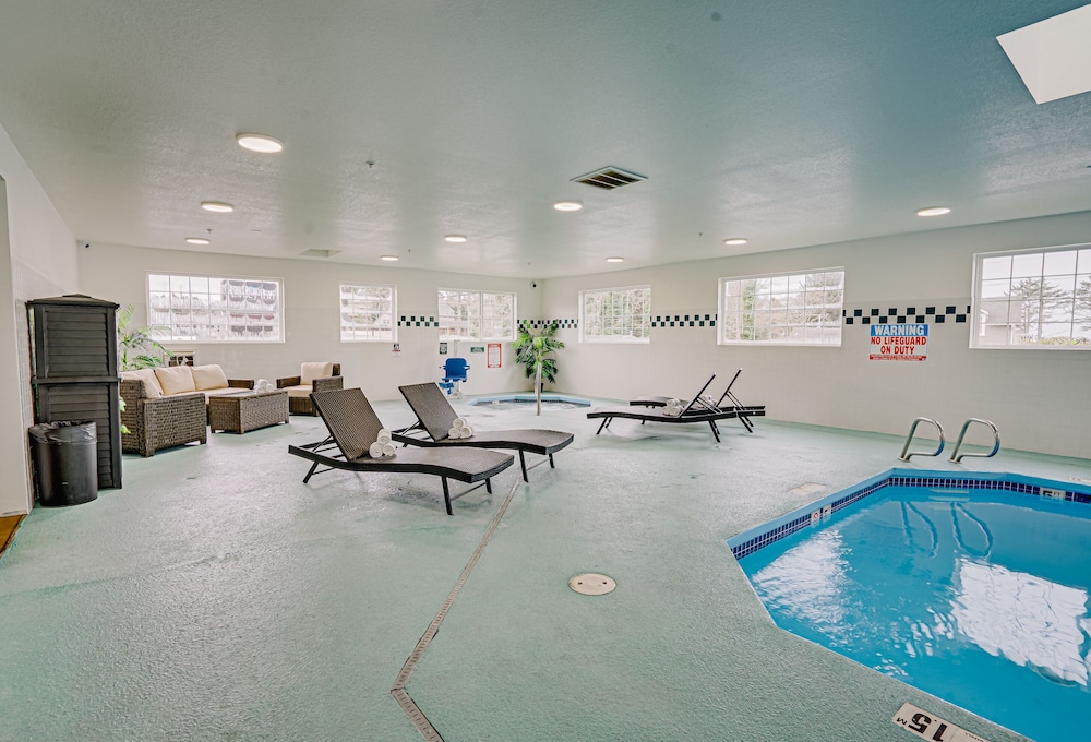 The Ashley Inn & Suites - photo 48