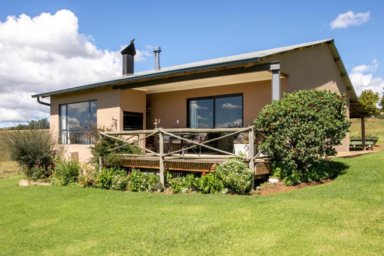 Granny Smith Cottage — 4-Star Luxury Hotel in Himeville, South Africa