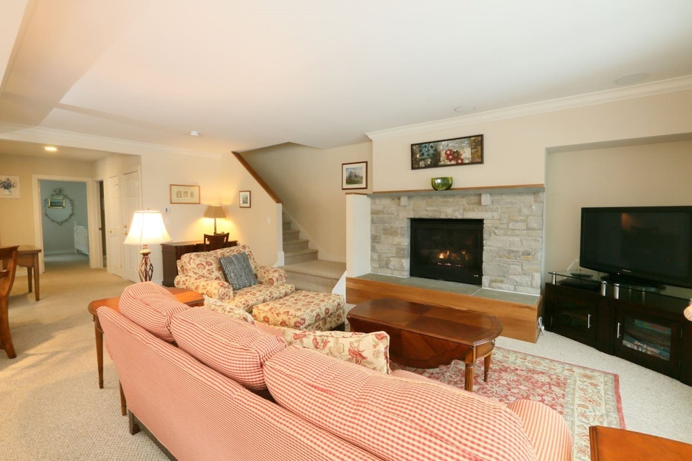 3BR Overlook at Topnotch - photo 11