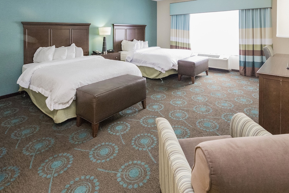 Hampton Inn Pittsburgh Bridgeville - photo 15