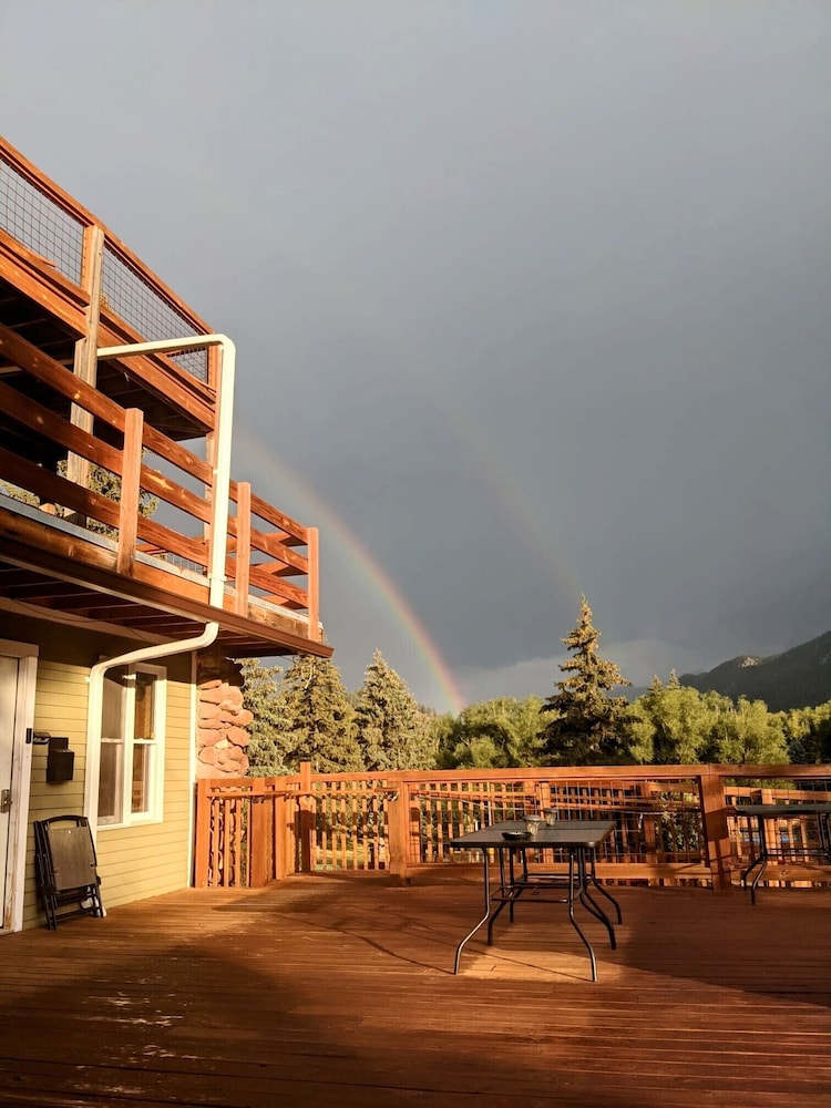 The Green Mountain Falls Lodge - photo 82