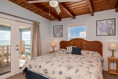 Chill'ax Inn by Oak Island Accommodations - photo 24
