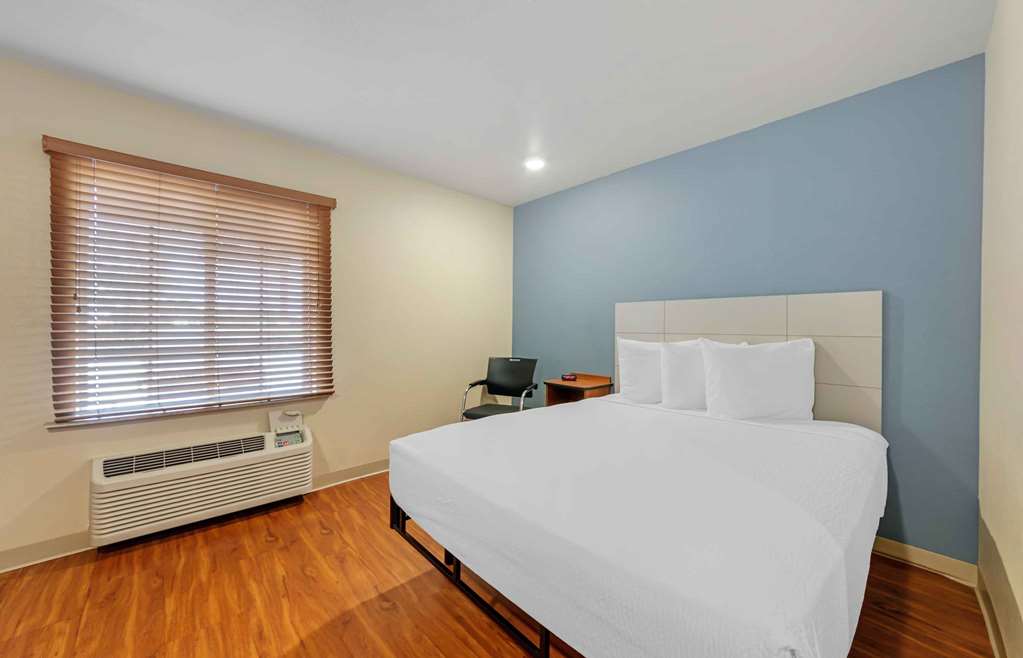 Extended Stay America Select Suites Fort Lauderdale Airport West - photo 15