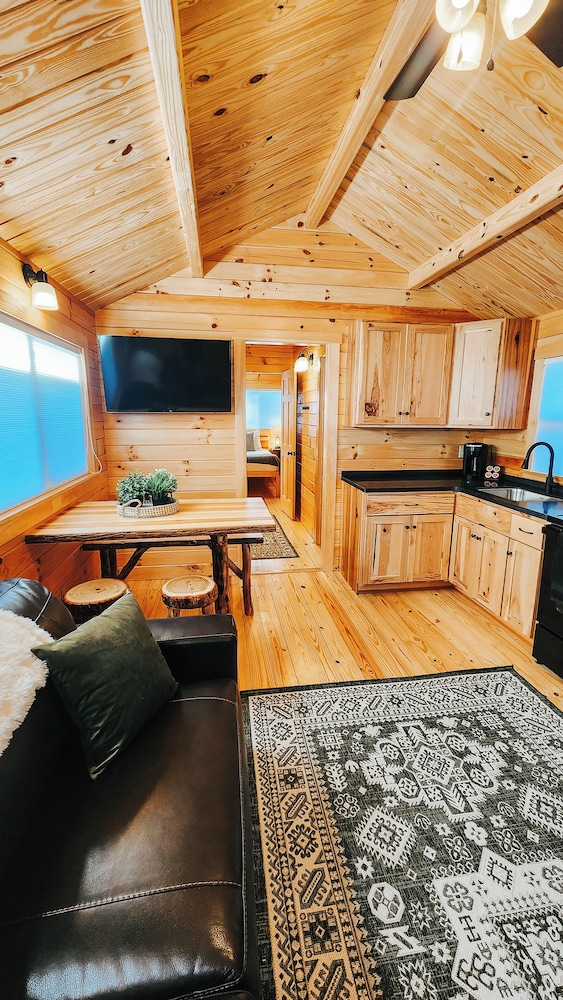 Blue Buffalo Resort - photo 26