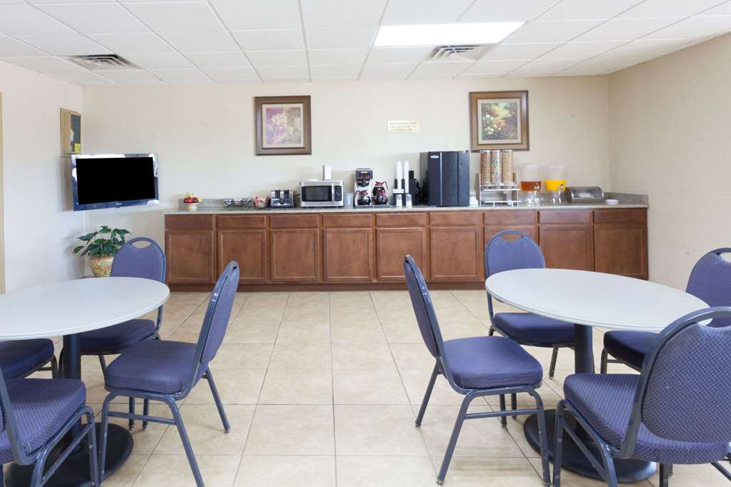 Knights Inn Murfreesboro - photo 14