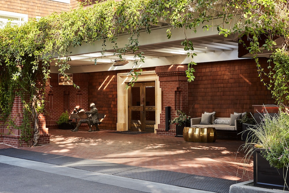 The Stanford Park Hotel - photo 41