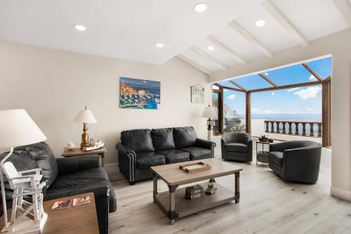 H167 Hamilton Cove Villa 1 67 — 4-Star Luxury Hotel in Avalon, United States