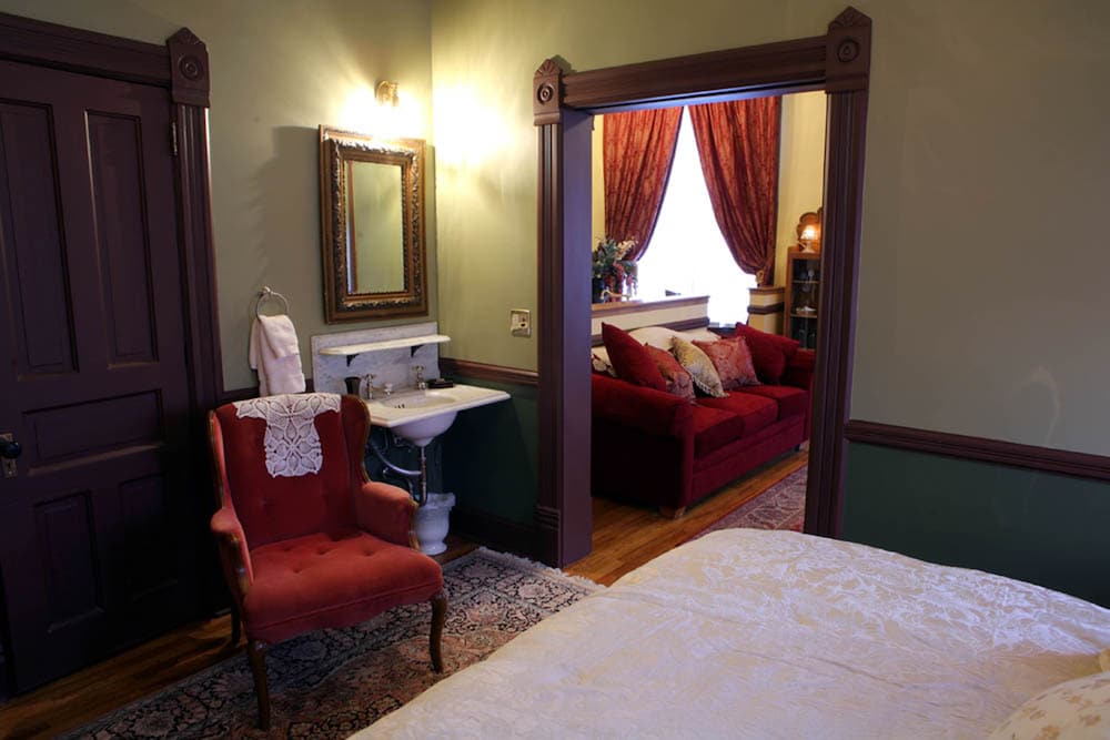 Martin & Mason Hotel - photo 11