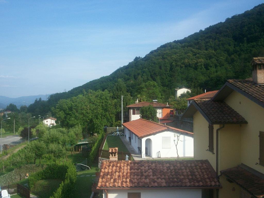 Hermitage Holidays - carbon neutral hotel in Gallicano