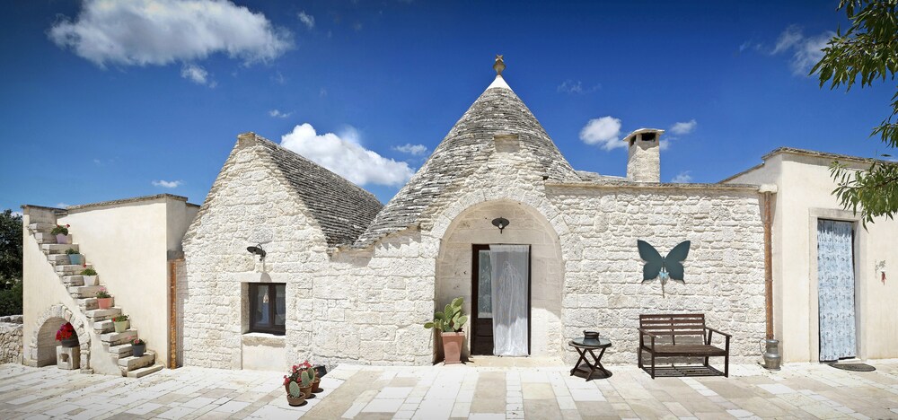 Podere Papilio in Noci, Italy