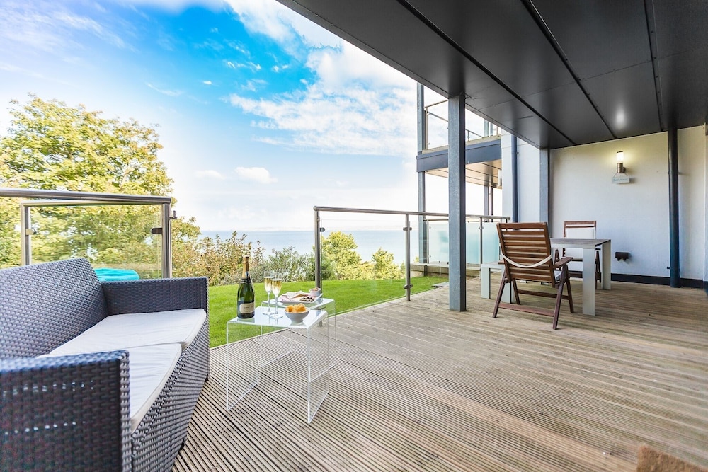Coast - carbon neutral hotel in St Ives