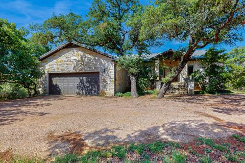 Bear Creek Modern in Austin, United States