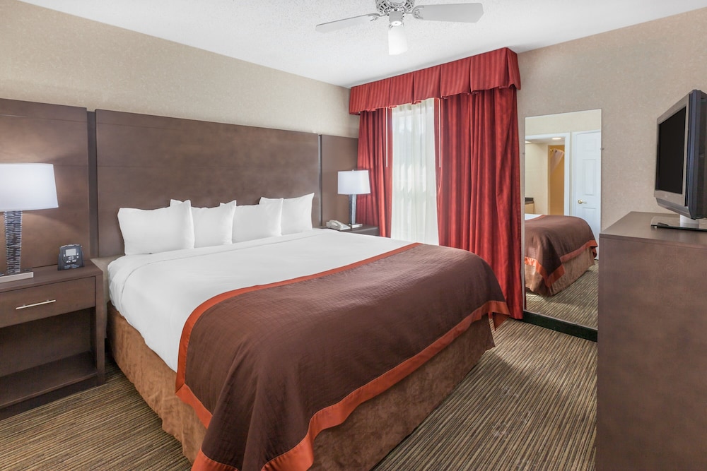 Affordable Suites of America Detroit Warren - photo 4