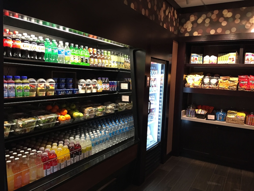 Sheraton Minneapolis West Hotel - photo 49