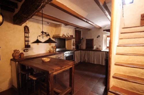 La Casa Amarilla — 4-Star Luxury Hotel in Rubielos De Mora, Spain