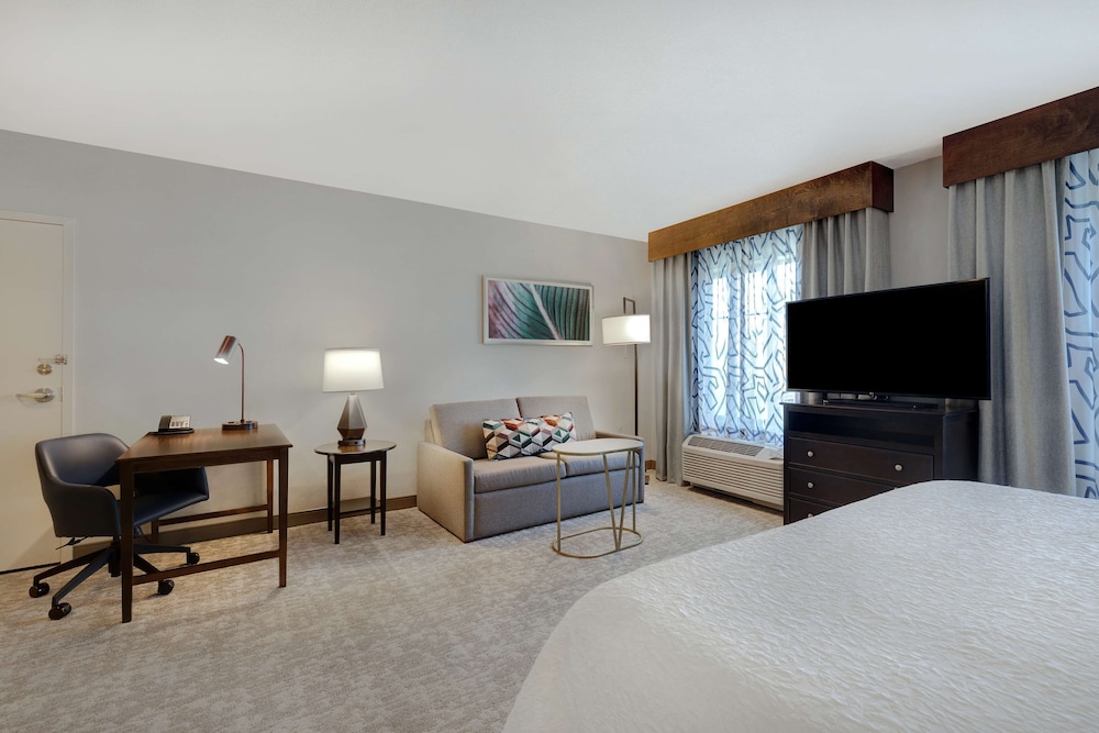 Hampton Inn & Suites San Luis Obispo - photo 10