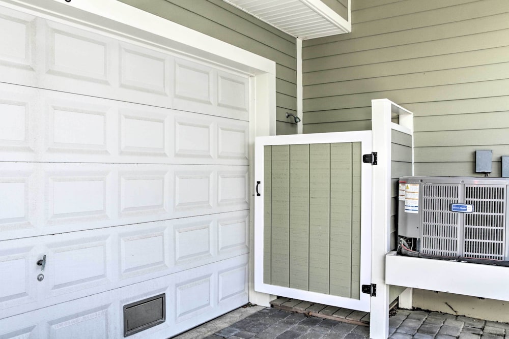 Resort style Retreat w Beach Access in Ocean City - photo 10
