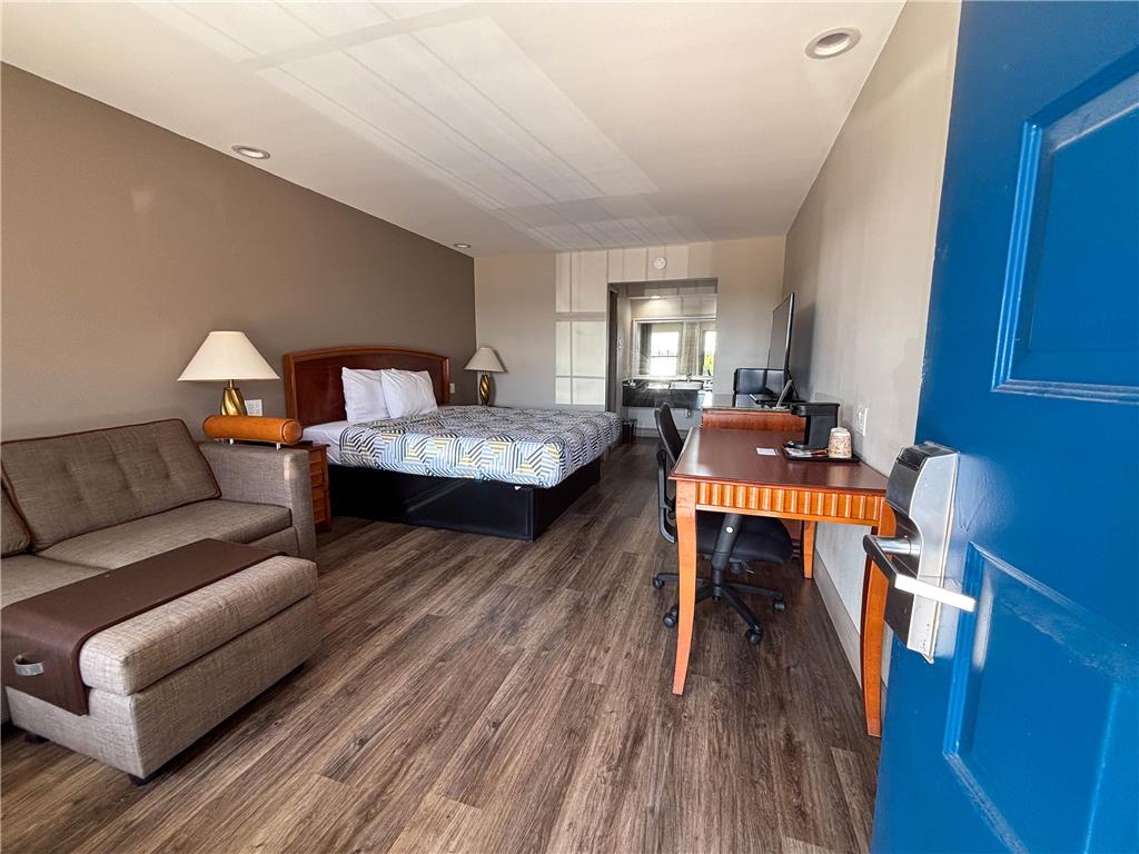 Spanish Trails Inn - photo 45