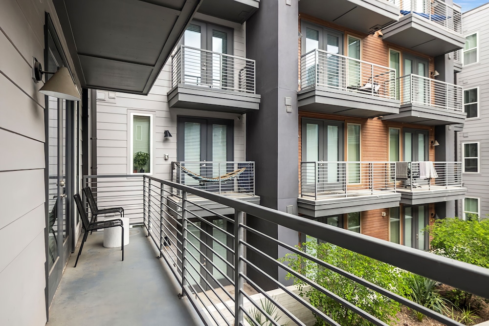 Placemakr Downtown Austin - photo 180