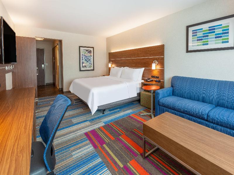 Holiday Inn Express & Suites Brunswick Harpers Ferry Area by IHG - photo 94