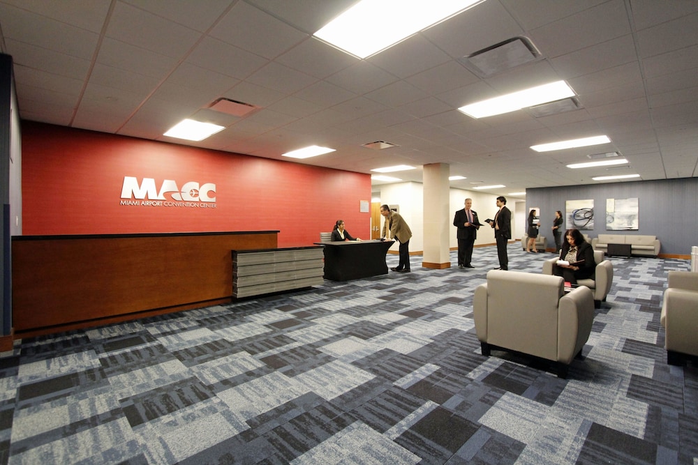 DoubleTree by Hilton Hotel Miami Airport & Convention Center - photo 86