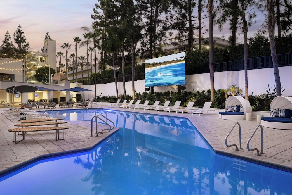 Irvine Marriott - featured photo