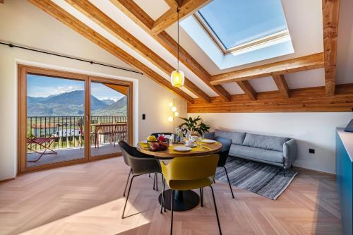 Villa Rosa Unterschöberlehof Gloria — 4-Star Luxury Hotel in Merano, Italy