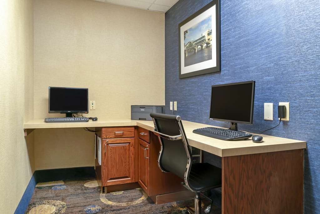 Best Western Executive Inn & Suites - photo 38
