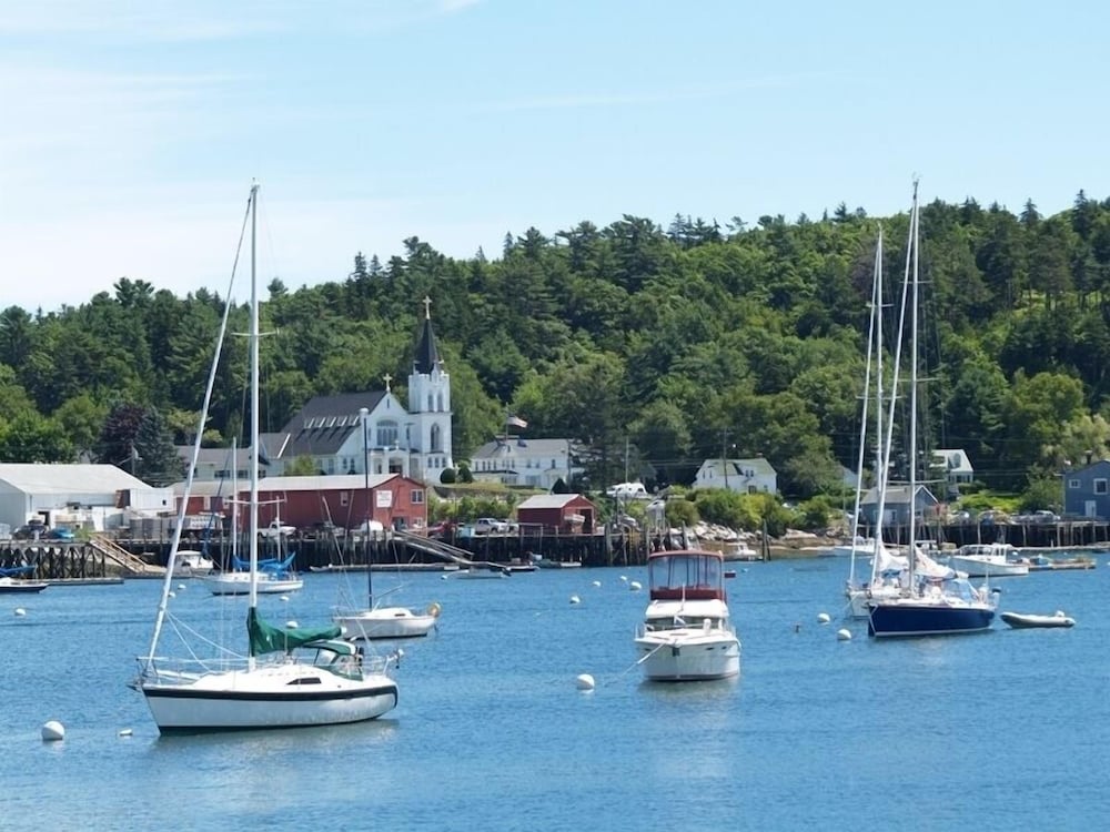 Boothbay Harbor Inn - photo 116