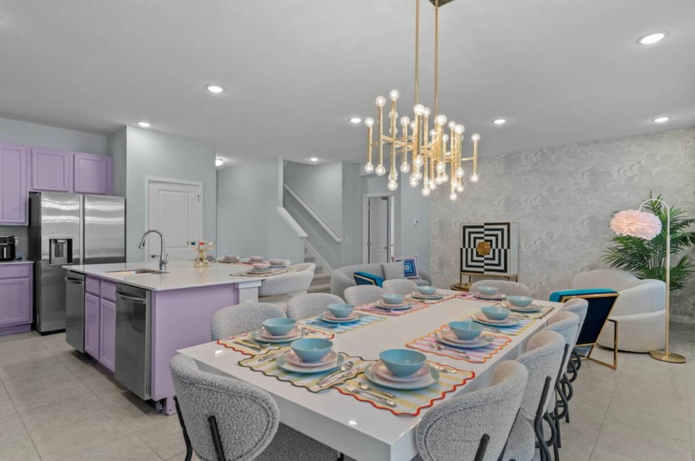 NEW Home 8 Bedrooms At Bella Vida Resort - photo 17