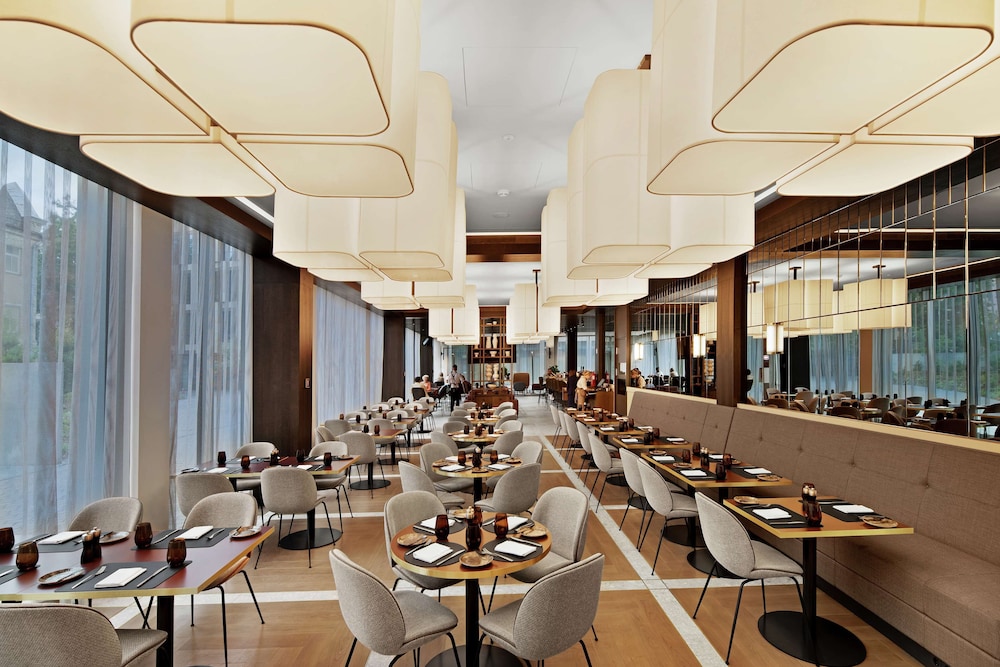 מזון ומשקאות