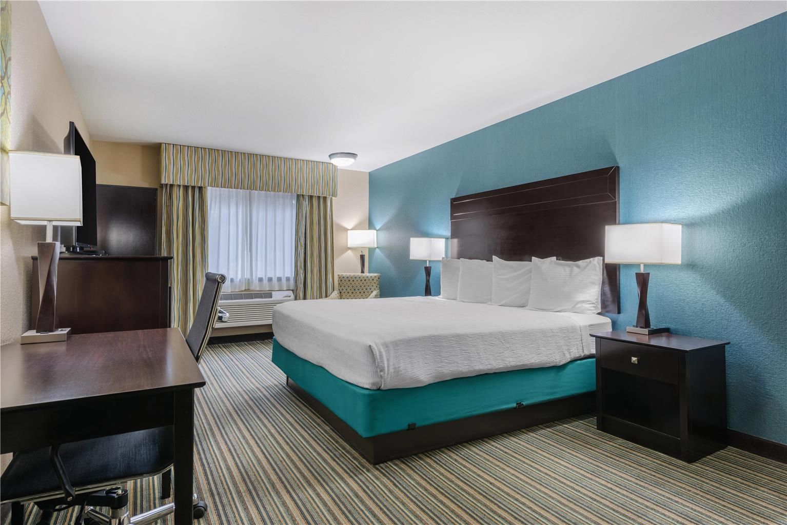 Best Western Long Beach Inn - photo 18